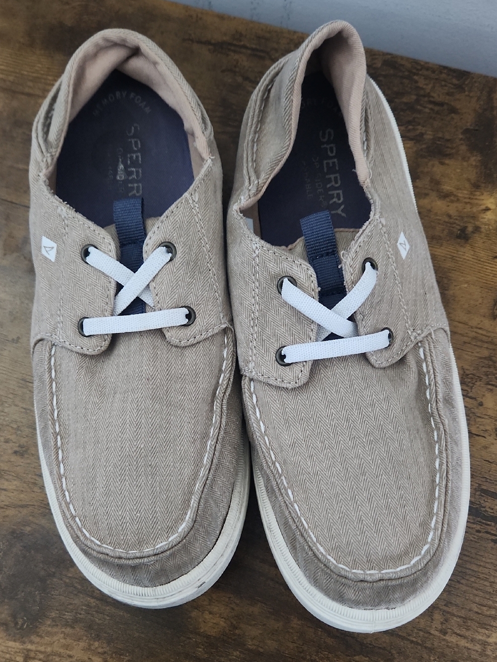 Sperry Men’s Canvas Boat Shoes in Taupe with White Laces